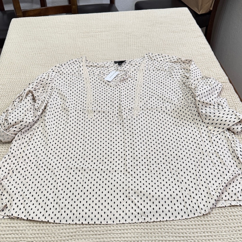 Women’s plus size Polka Dot Women's Top